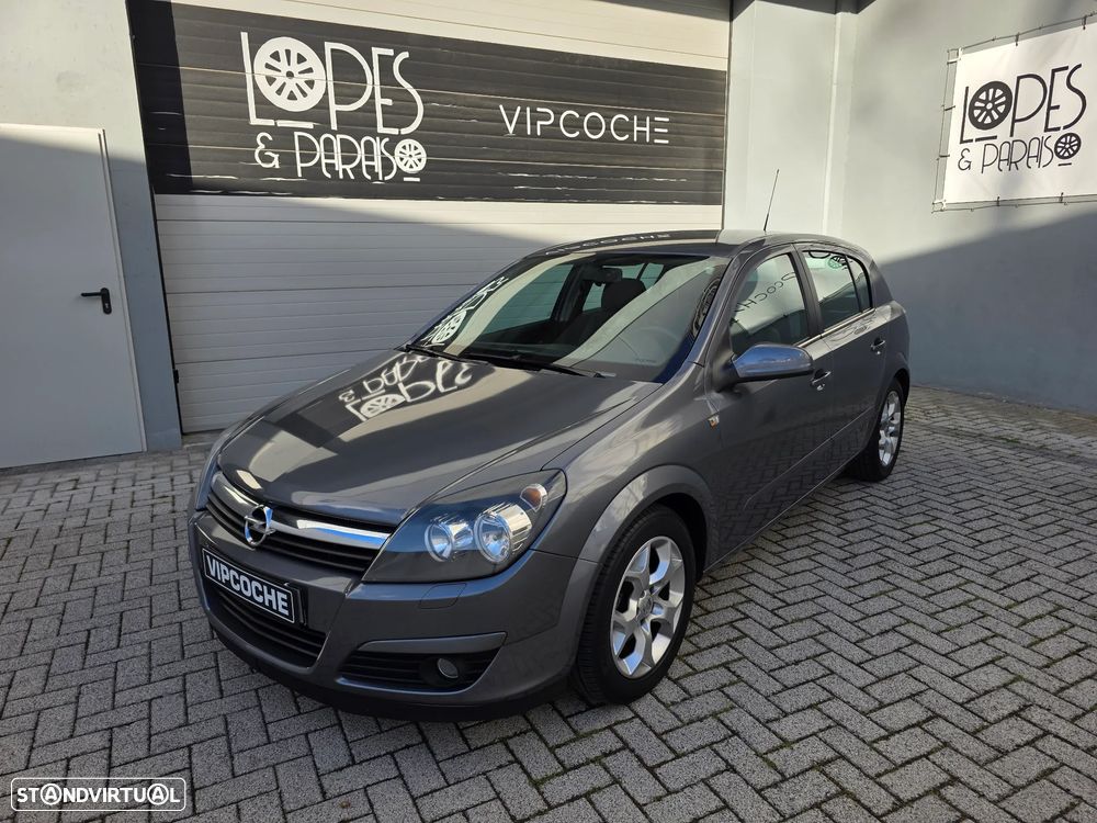 Opel Astra 1.3 CDTI Cosmo - 1