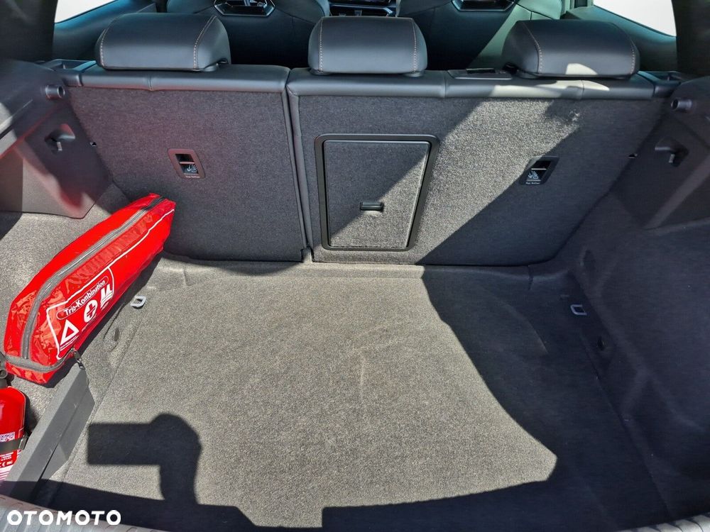 Cupra Leon 2.0 TSI VZ DSG - 33