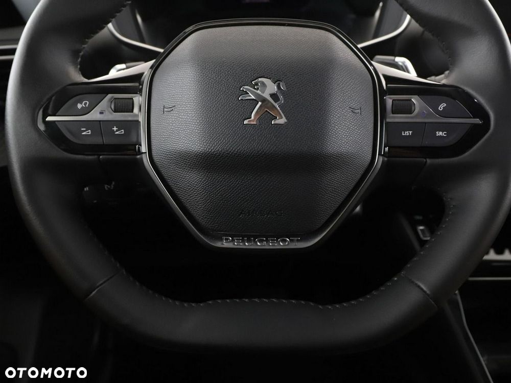 Peugeot 2008 PureTech 130 EAT8 Allure - 22