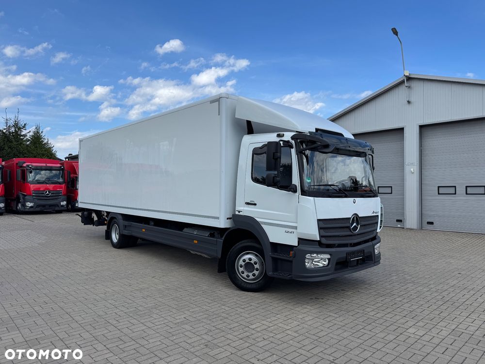 Mercedes-Benz ATEGO - 14