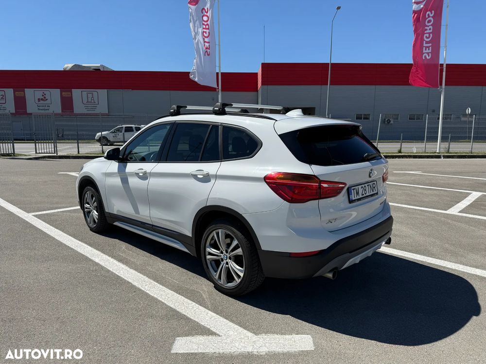 BMW X1 xDrive20i Aut. - 4