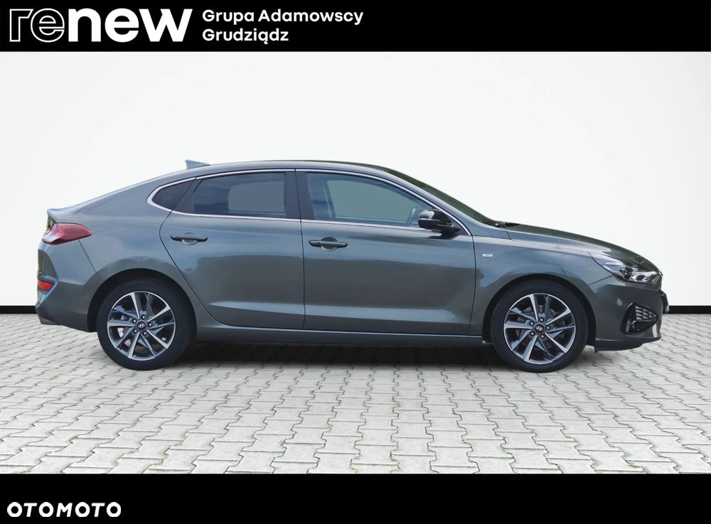 Hyundai i30 1.5 T-GDI 48V Smart DCT - 10