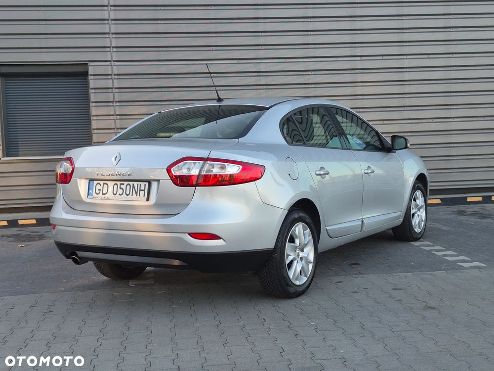 Renault Fluence 1.6 16V 110 Dynamique - 4