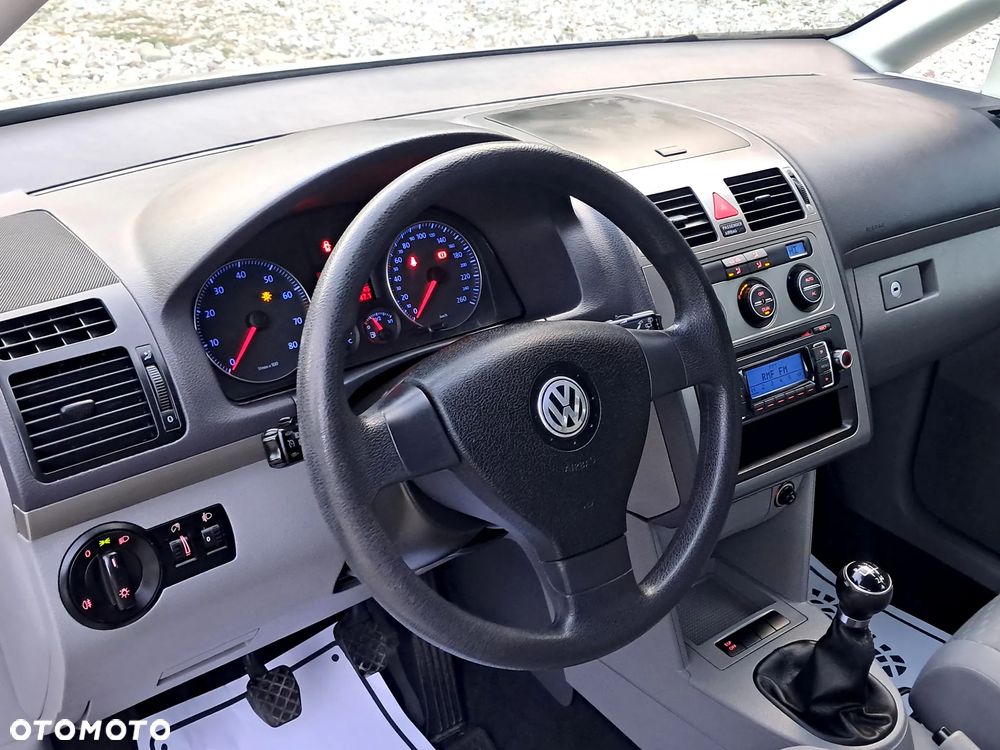 Volkswagen Touran 1.6 Freestyle - 14