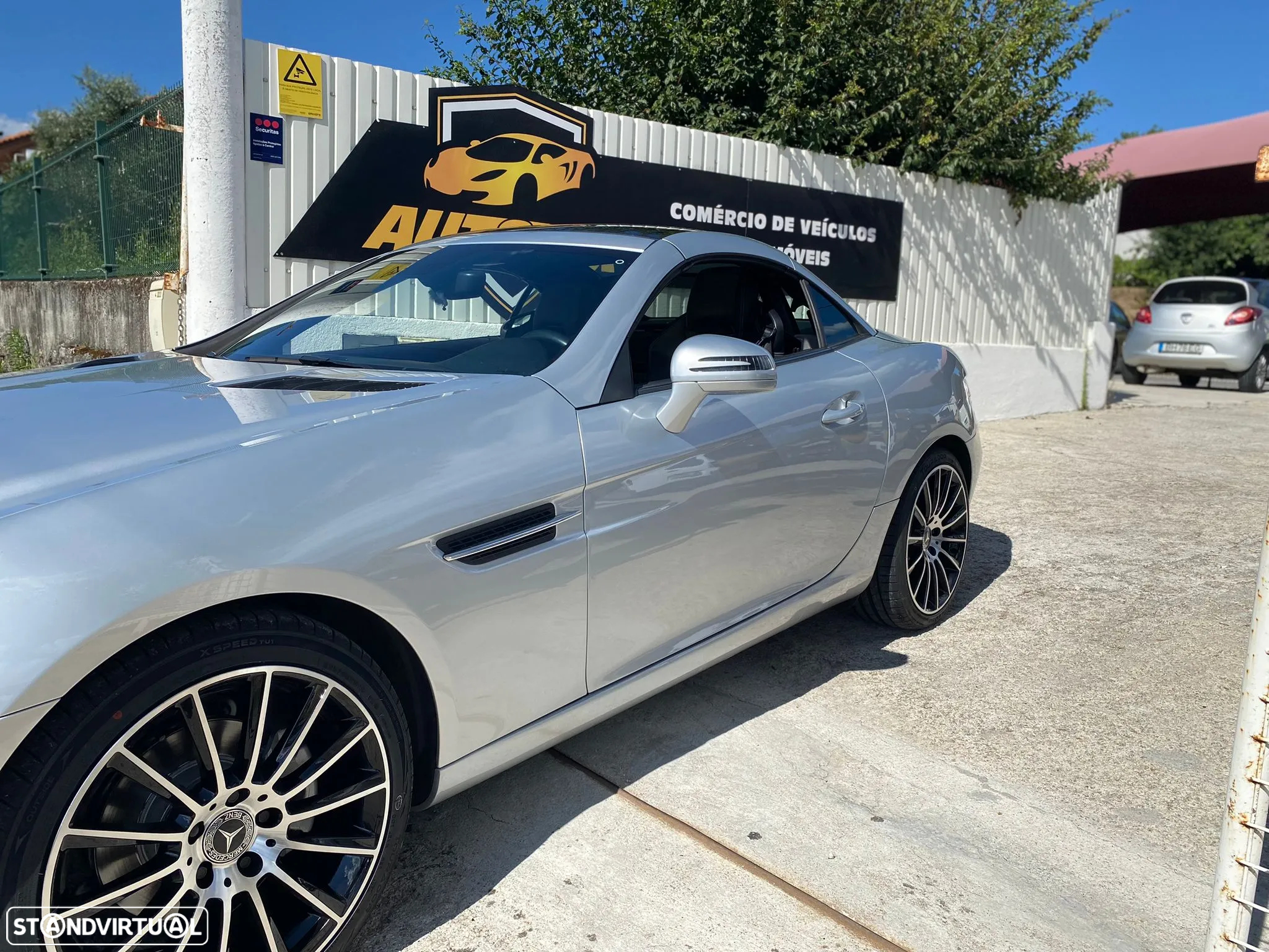 Mercedes-Benz SLK 200 BlueEFFICIENCY Roadster pur - 4
