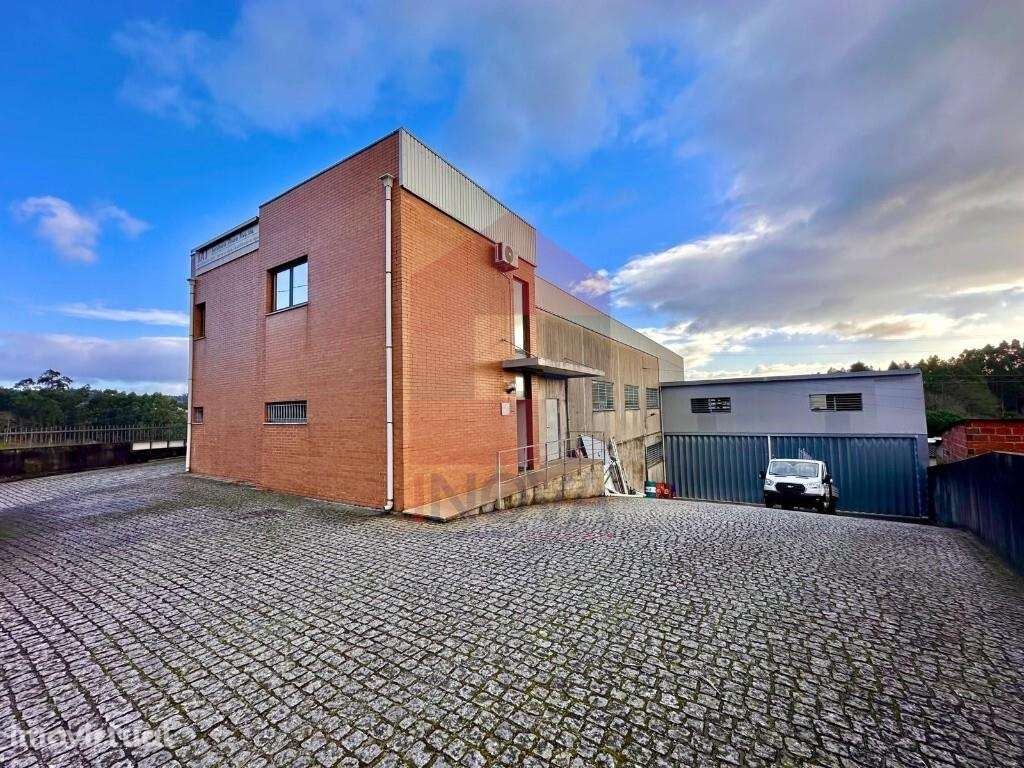Armazém + Empresas em Vila Verde - Grande imagem: 2/25