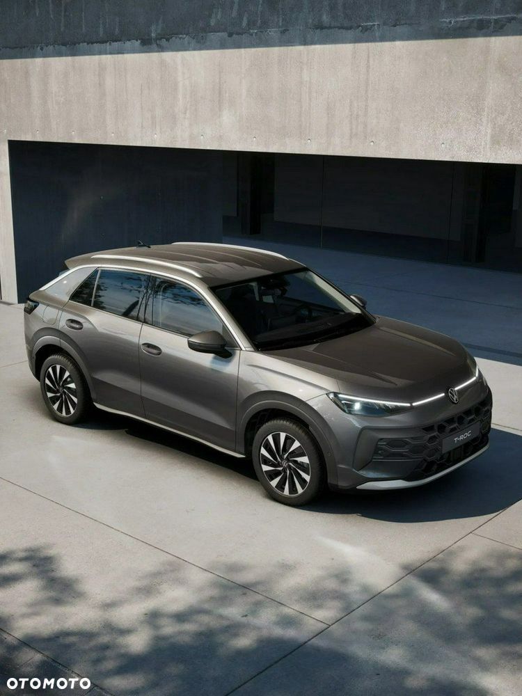 Volkswagen T-Roc - 3