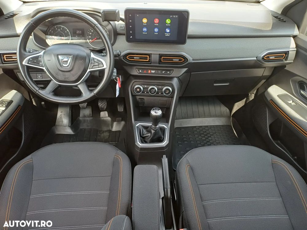 Dacia Sandero Stepway TCe 90 MT6 Comfort - 10