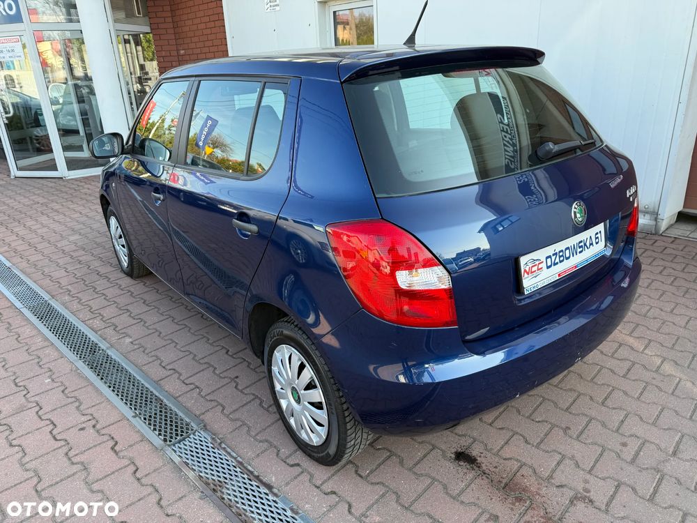 Skoda Fabia 1.2 HTP Classic - 6