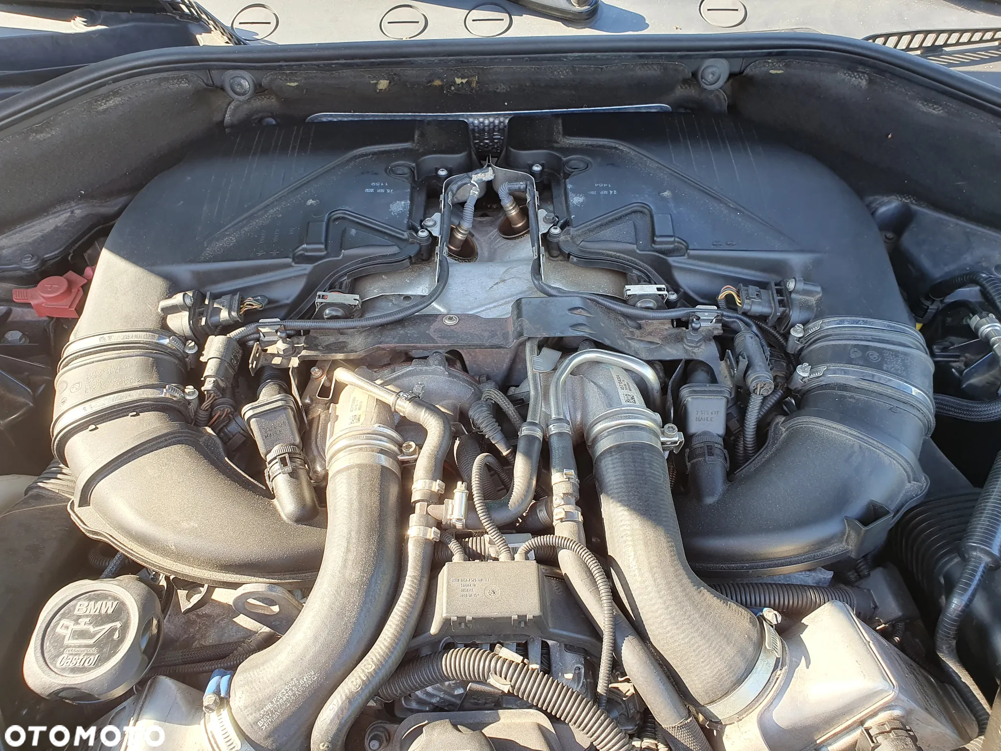 BMW Seria 5 550i - 18