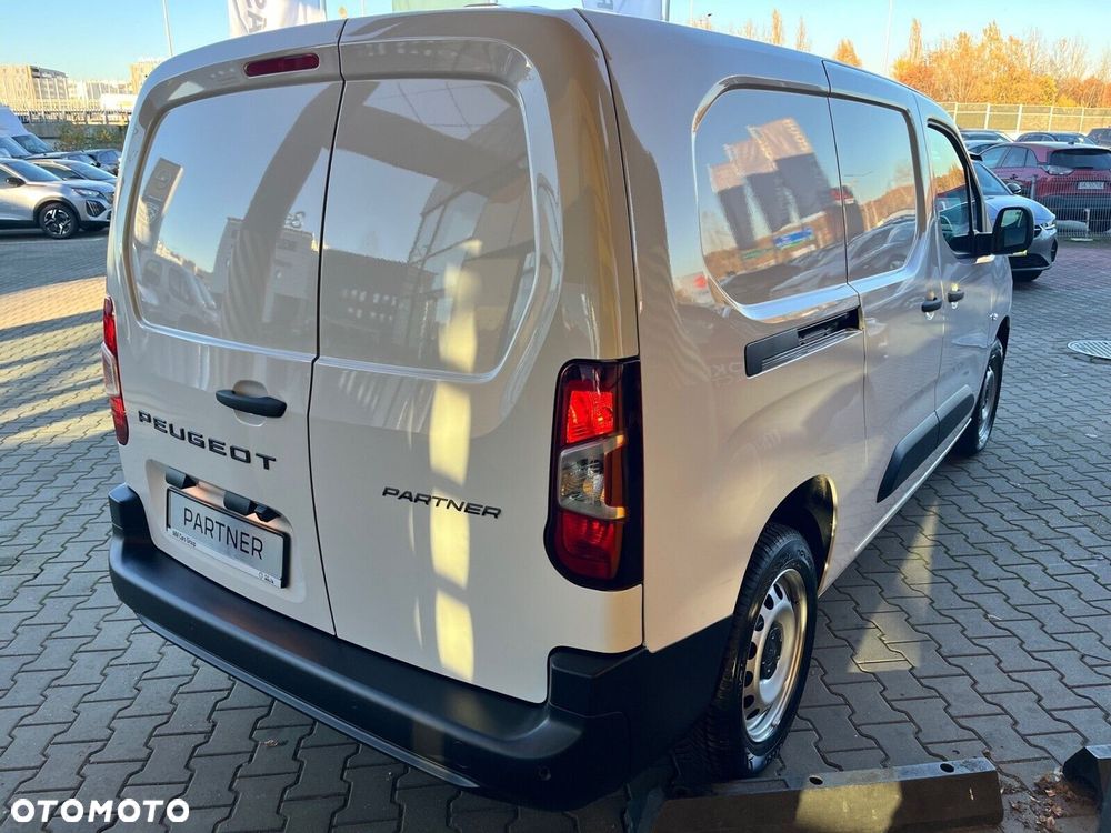 Peugeot partner Furgon XL 1.5 T.Diesel 100KM MT6 - 2