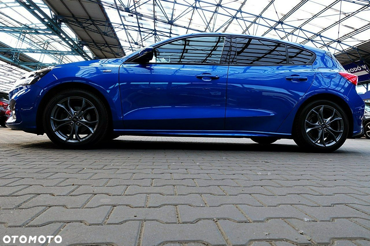 Ford Focus - 8