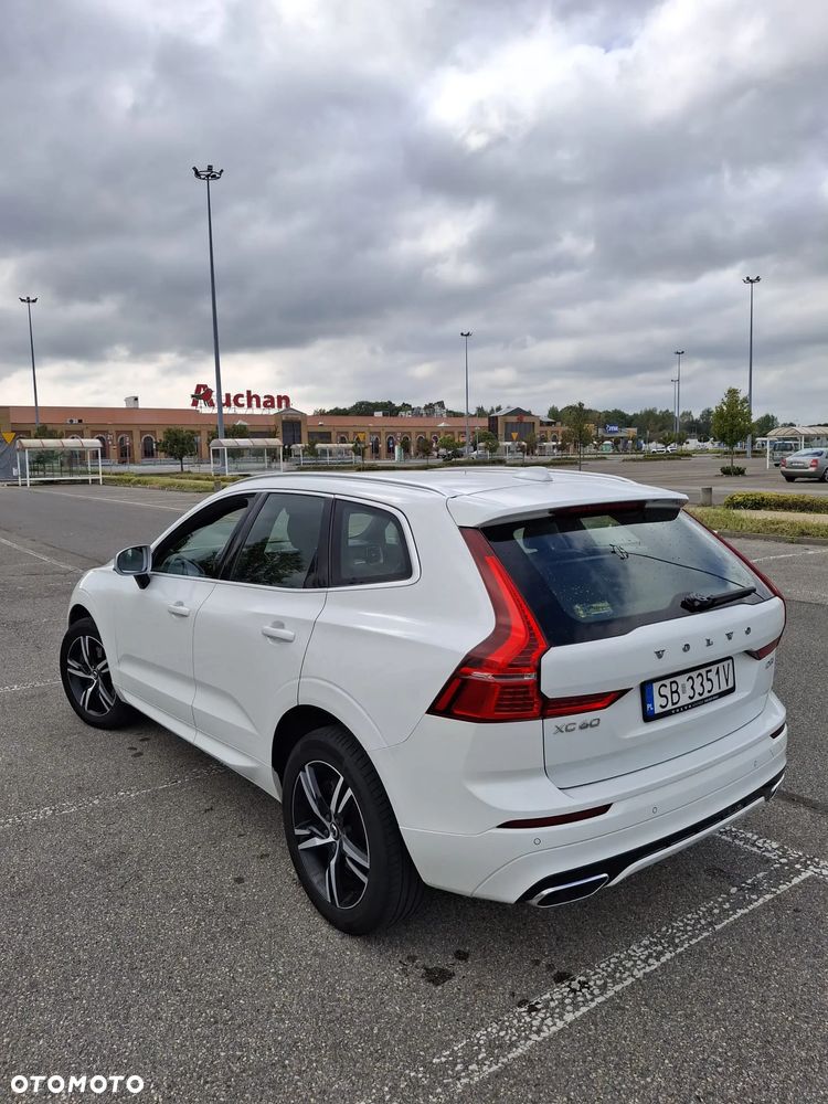 Volvo XC 60 D3 R-Design - 3