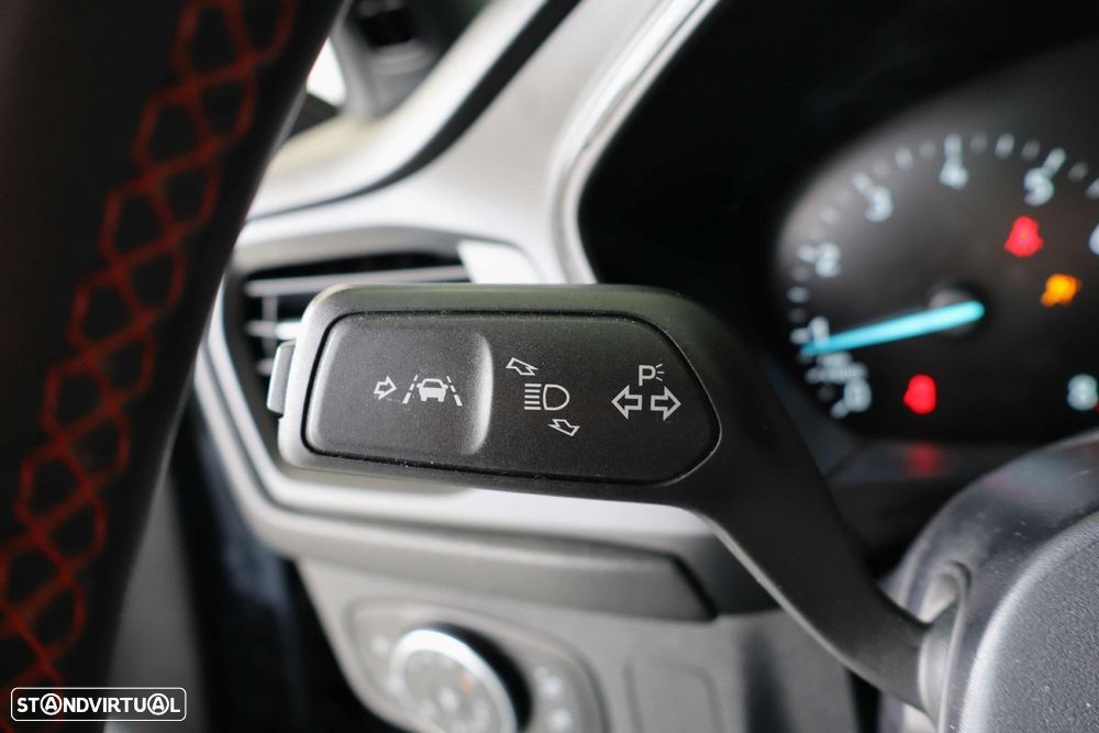 Ford Focus 1.0 EcoBoost MHEV ST-Line - 16