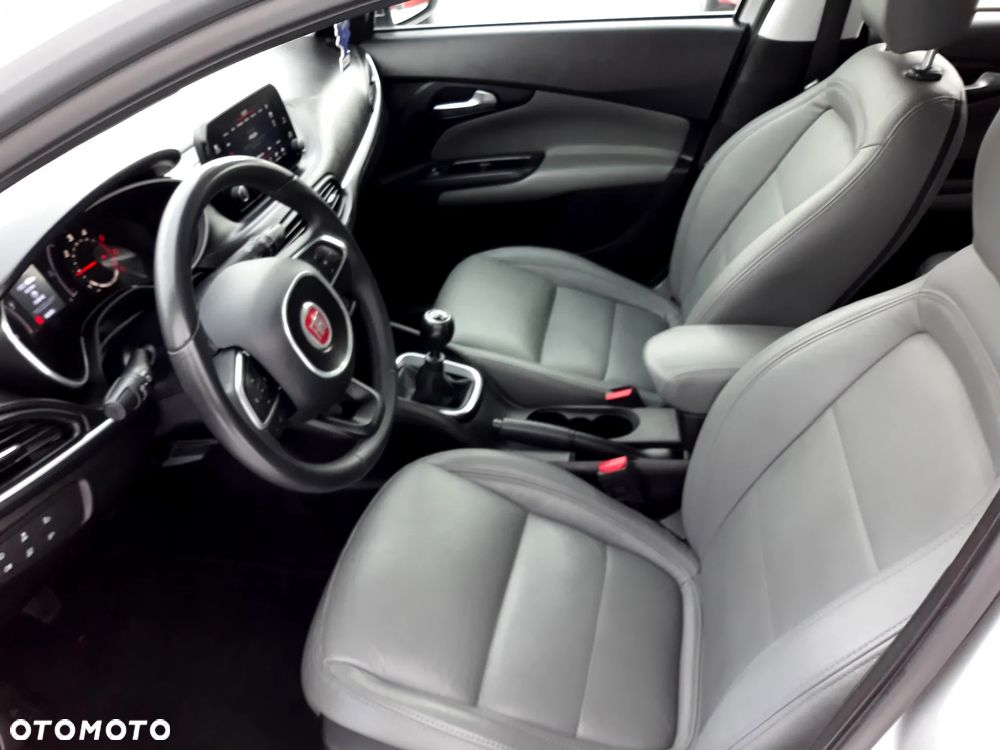 Fiat Tipo 1.6 MultiJet Mirror - 23