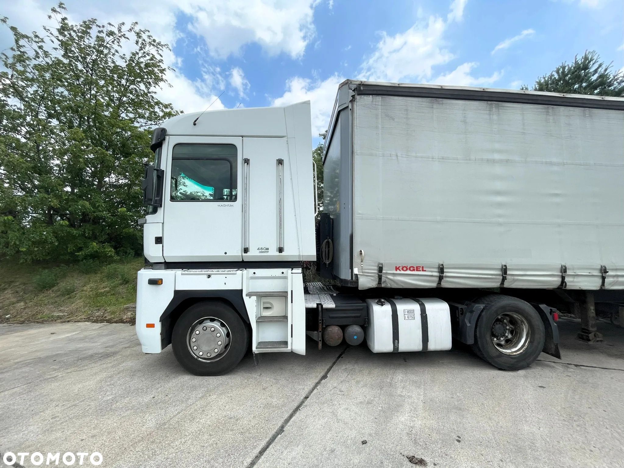 Renault Magnum - 3