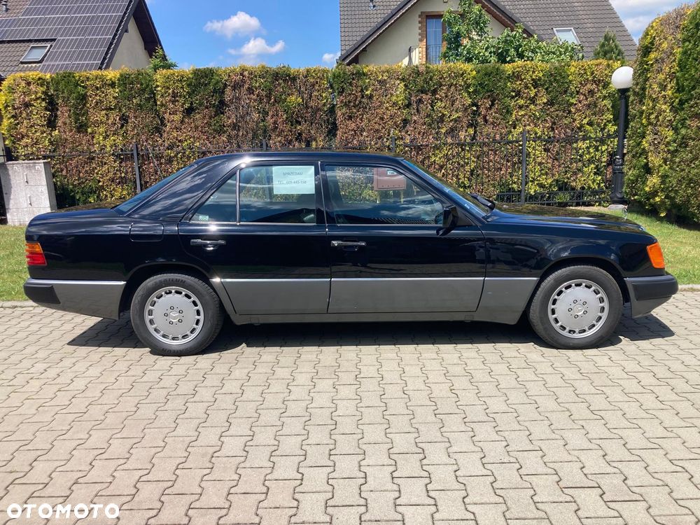 Mercedes-Benz W124 (1984-1993) - 2