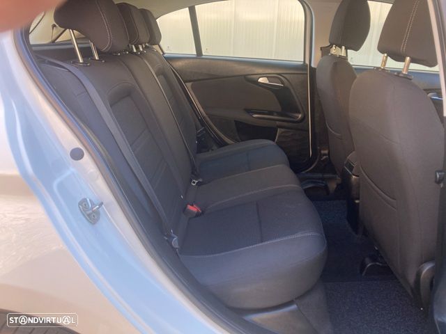 Fiat Tipo 1.3 MultiJet Life - 34