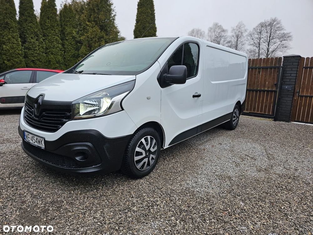 Renault Trafic - 15