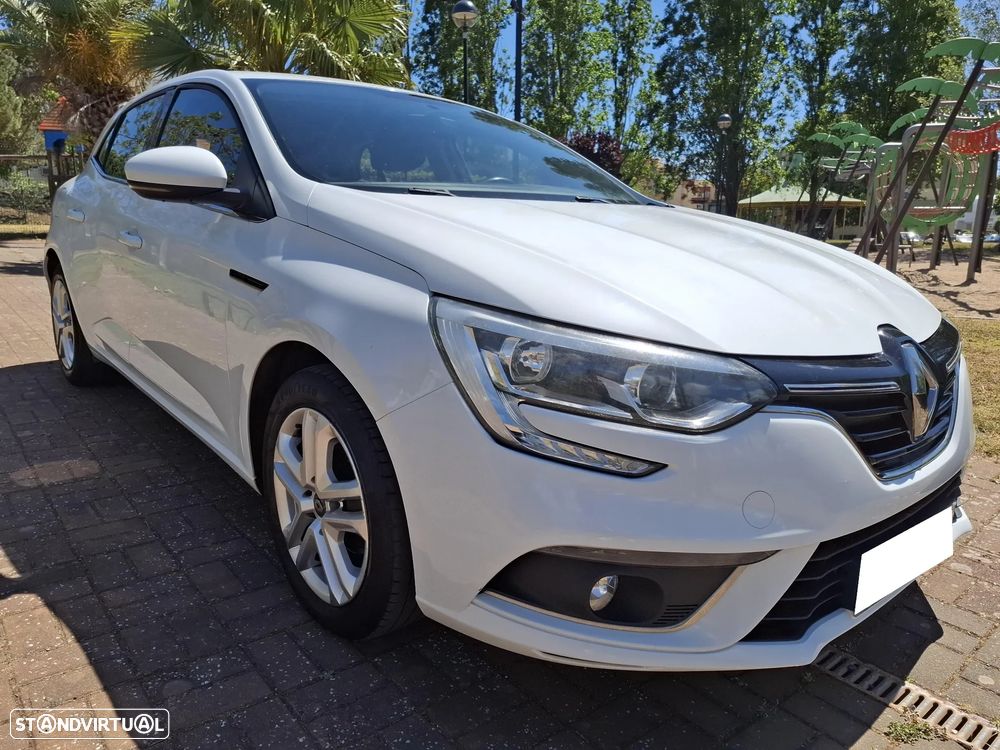 Renault Mégane 1.5 dCi Zen - 2