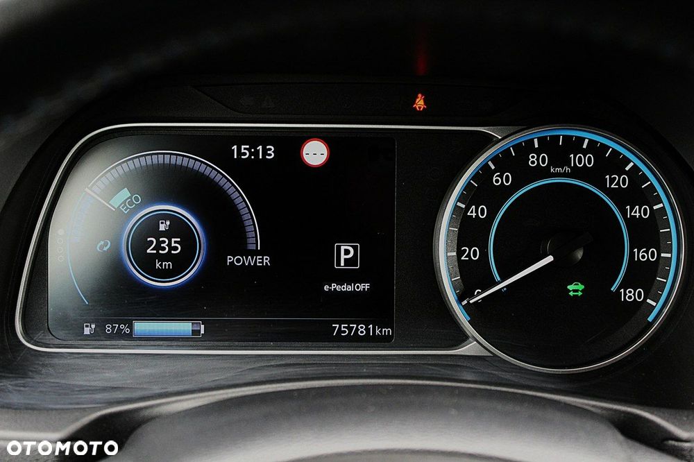 Nissan Leaf - 14