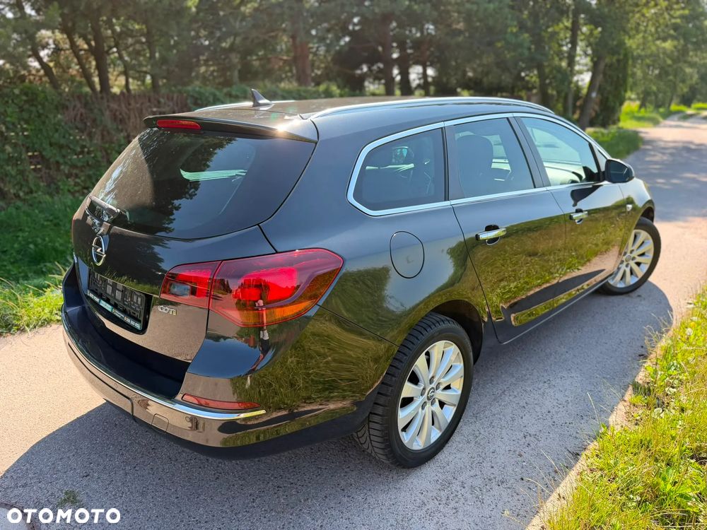 Opel Astra 2.0 CDTI Cosmo S&S - 9