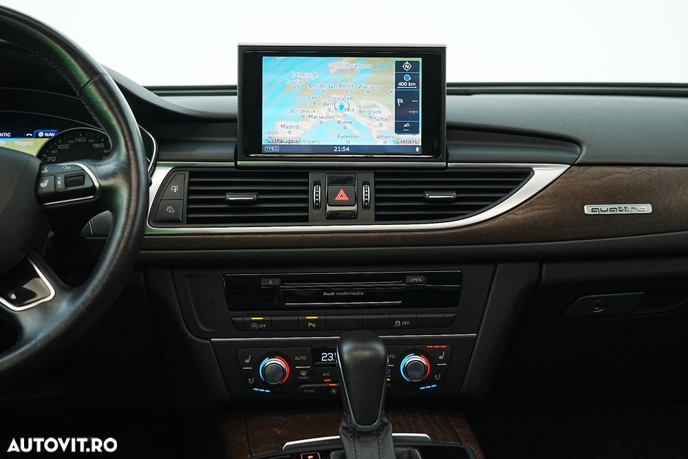 Audi A6 Avant 2.0 TDI Ultra DPF S tronic - 17