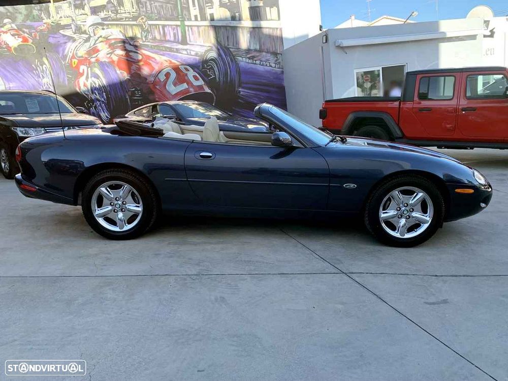 Jaguar XK XK8 4.0 Convertible Classic - 53