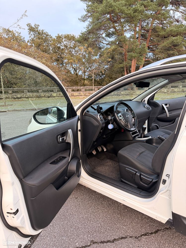 Nissan Qashqai 1.5 dCi Tekna Premium 18 129g - 24