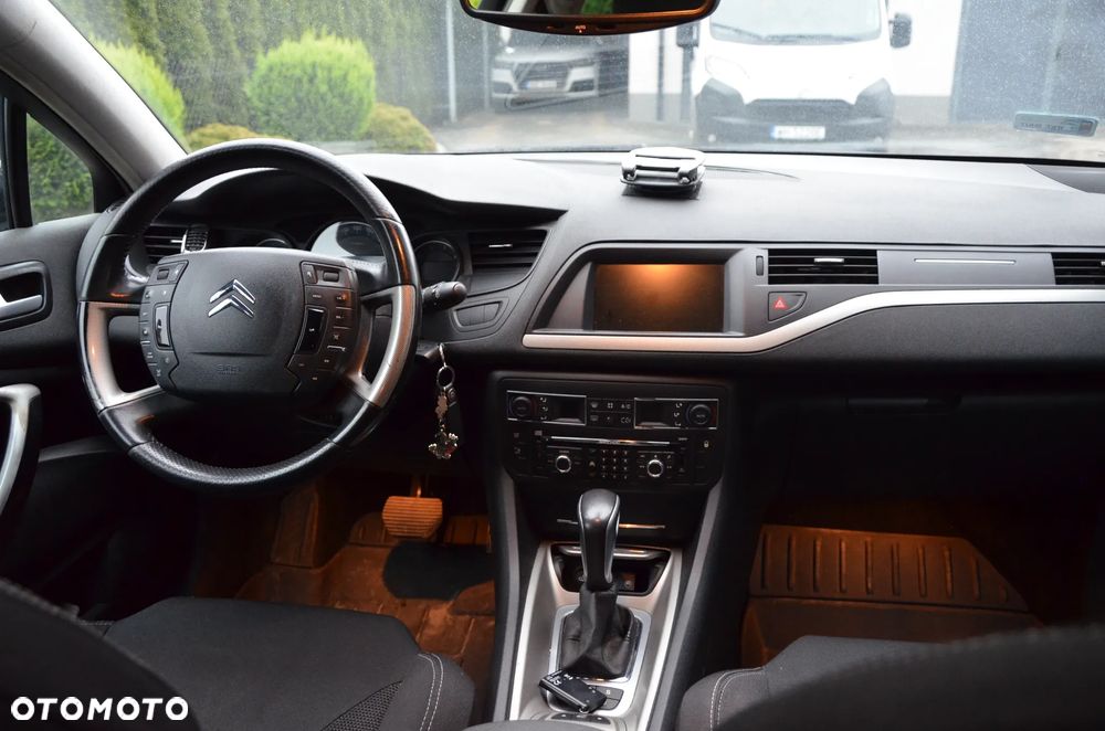 Citroën C5 2.0i 16V Exclusive Equilibre Navi - 9