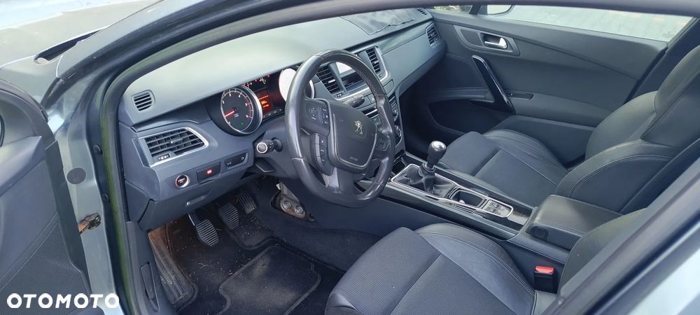 Peugeot 508 2.0 HDi Allure - 15