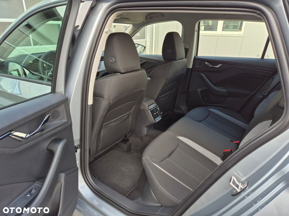 Skoda Kamiq 1.0 TSI Edition 130 DSG - 12