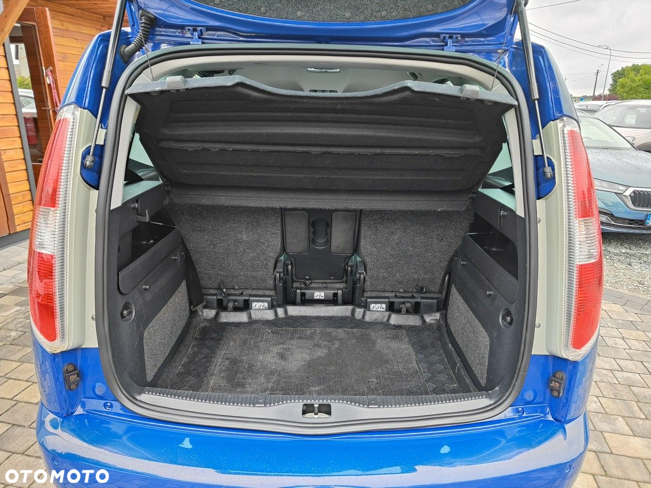 Skoda Roomster 1.6 16V Comfort - 28