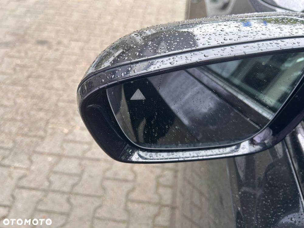 BMW Seria 3 320d xDrive M Sport Shadow sport - 7
