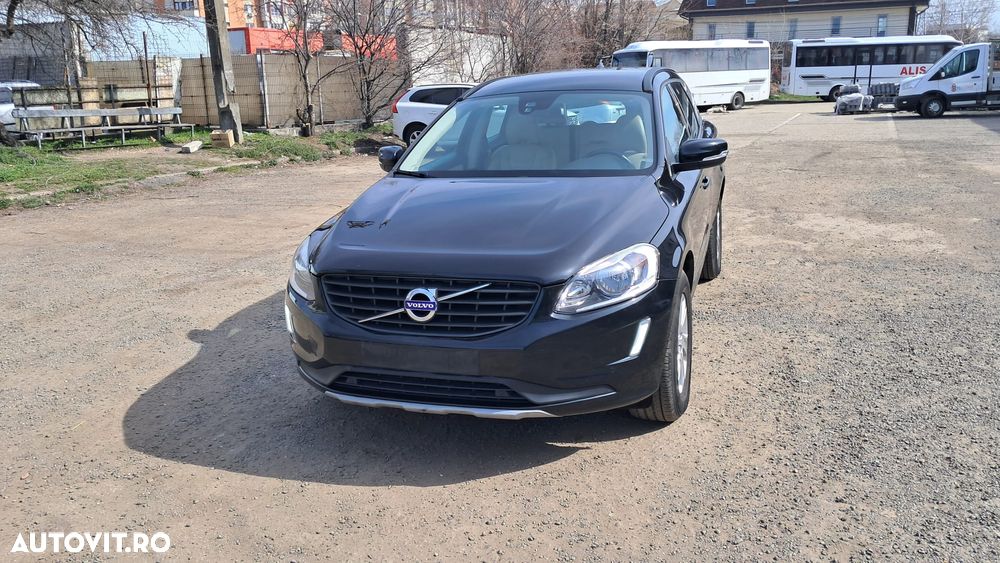 Volvo XC 60 - 4