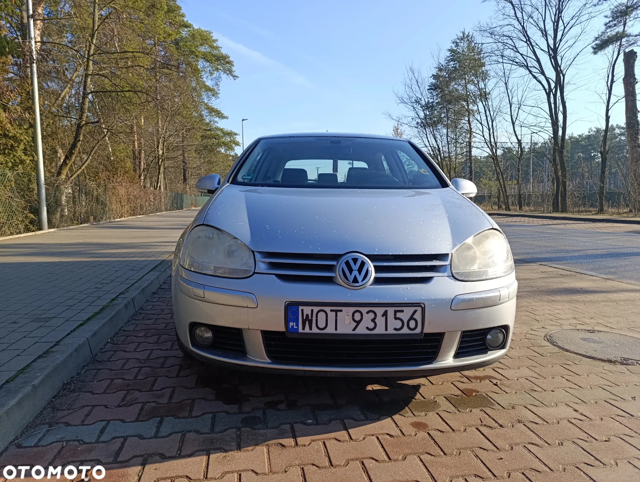 Volkswagen Golf - 2