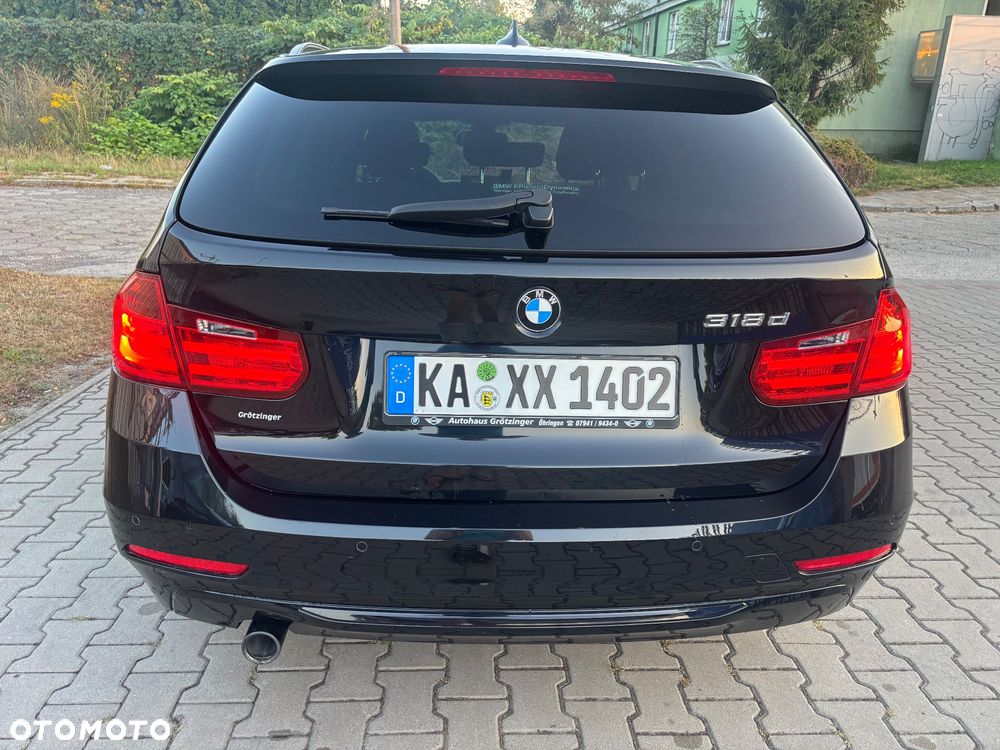 BMW Seria 3 318d Blue Performance Sport Line - 4