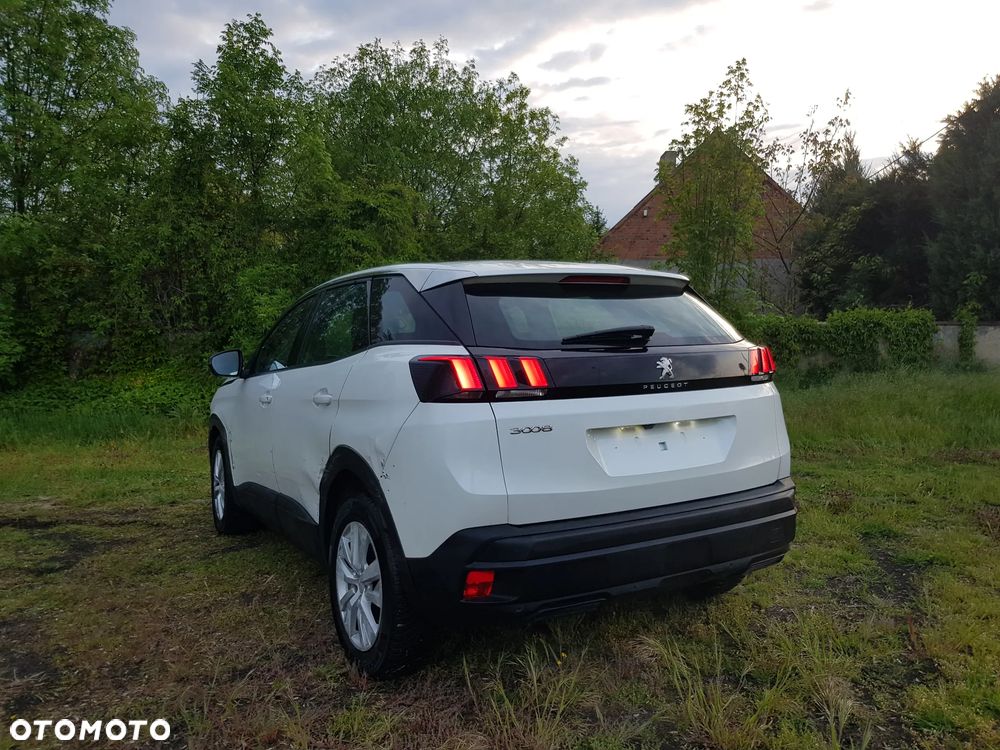 Peugeot 3008 - 17