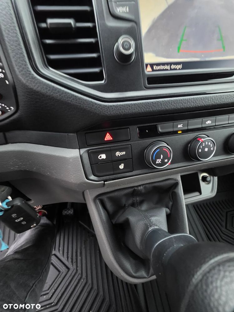 Volkswagen Crafter - 25