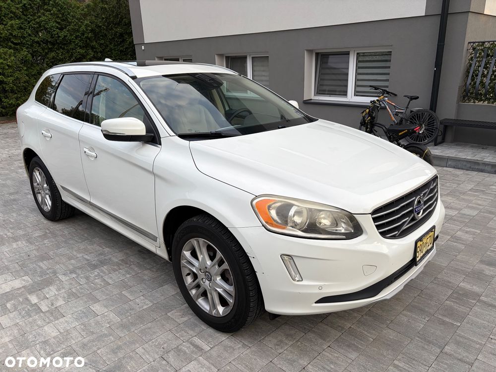 Volvo XC 60 - 4