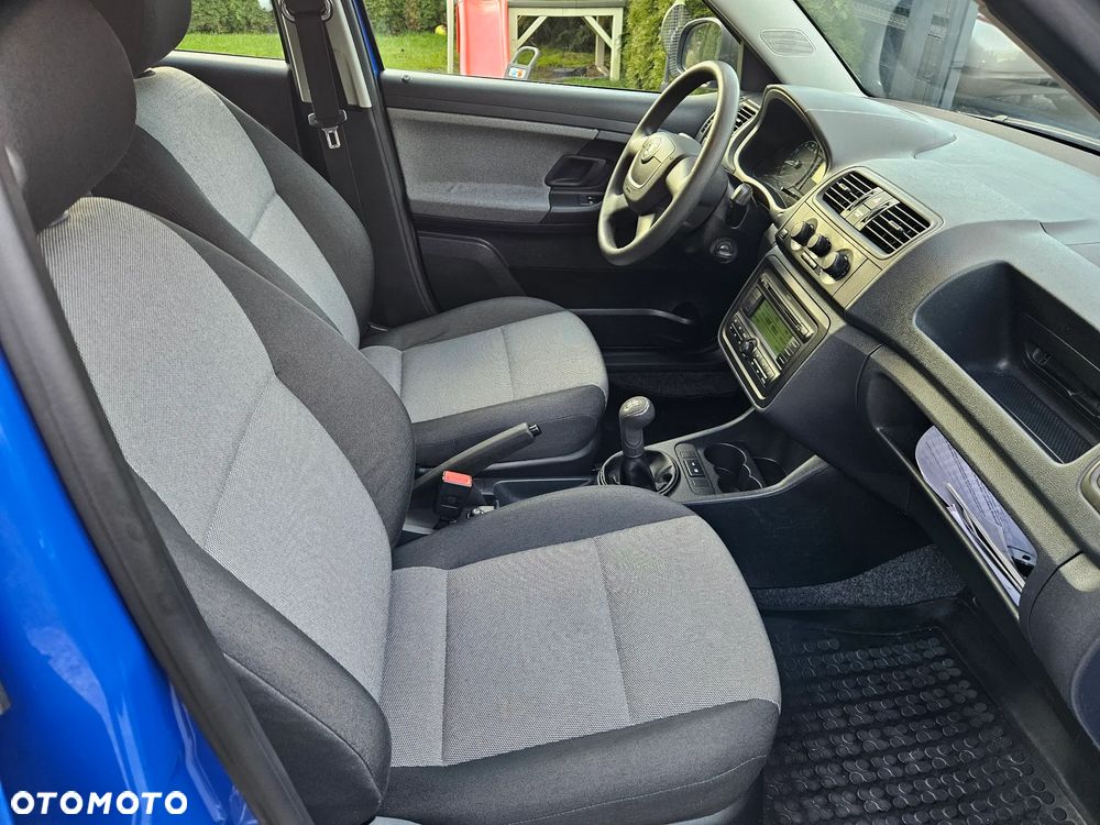 Skoda Fabia 1.2 HTP Ambiente - 15