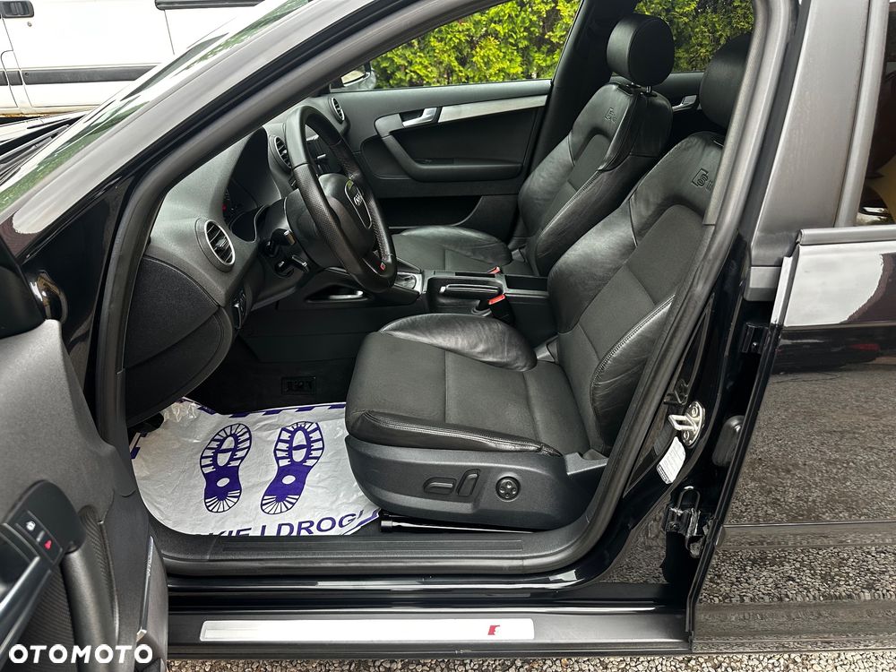 Audi A3 Sportback 2.0 TDI DPF S line Sportpaket plus - 16