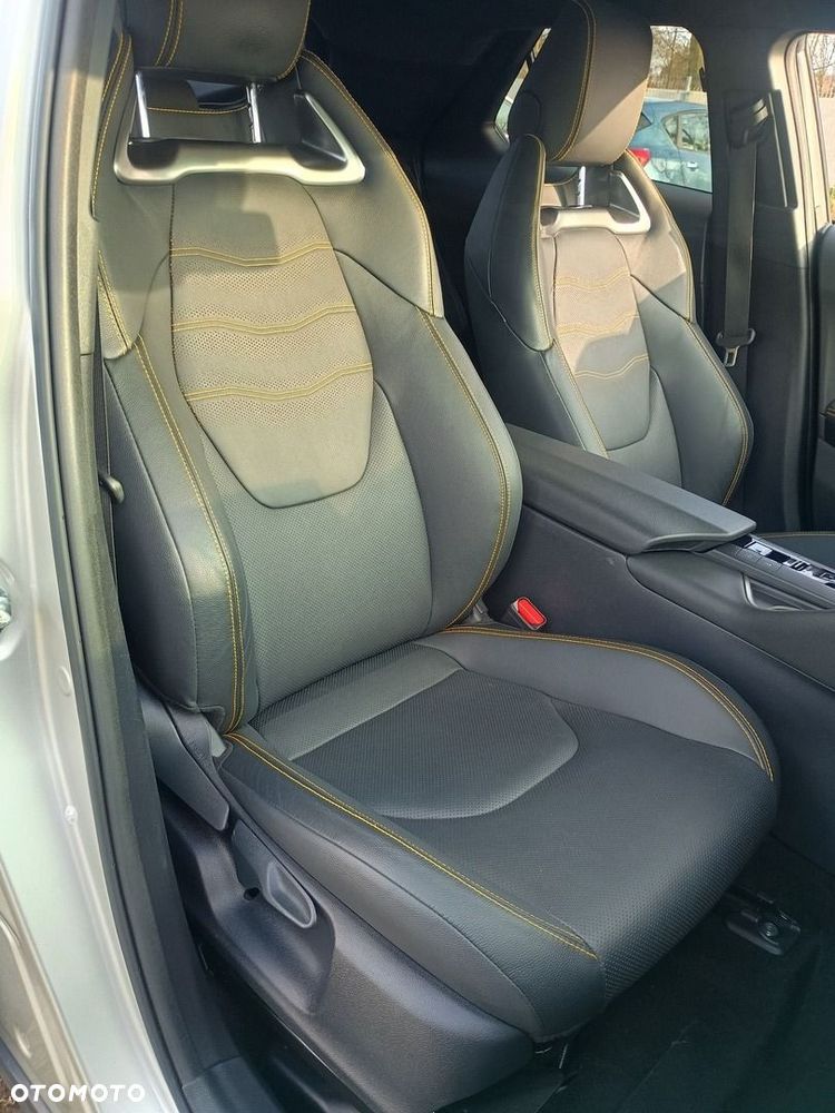 Toyota C-HR 2.0 Hybrid Dynamic Force Executive Premiere Edition - 12