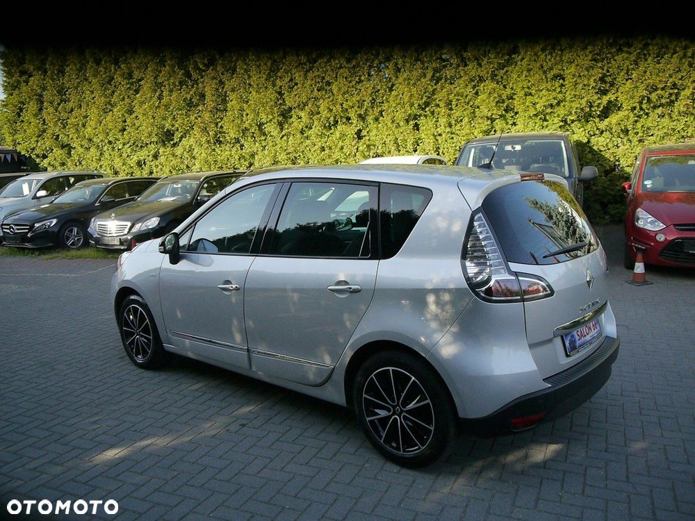 Renault Scenic 2.0 16V 140 CVT Bose Edition - 13