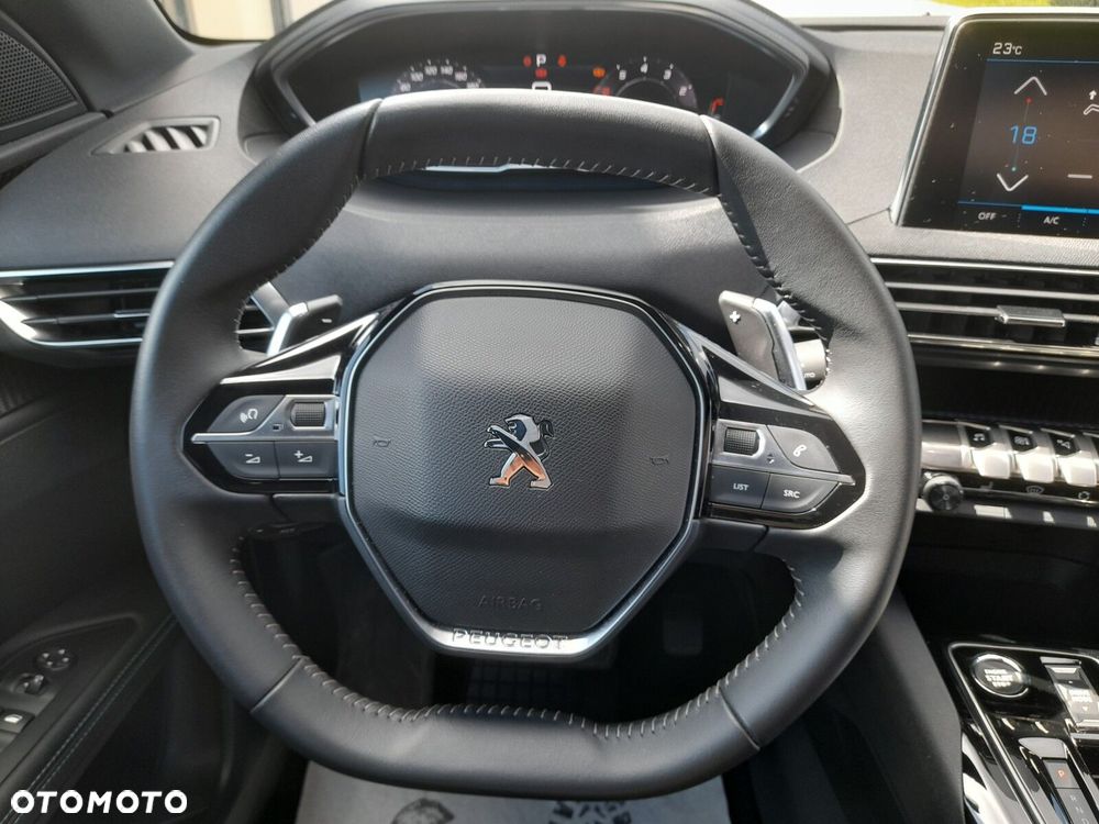 Peugeot 3008 1.2 PureTech Allure Pack S&S EAT8 - 27