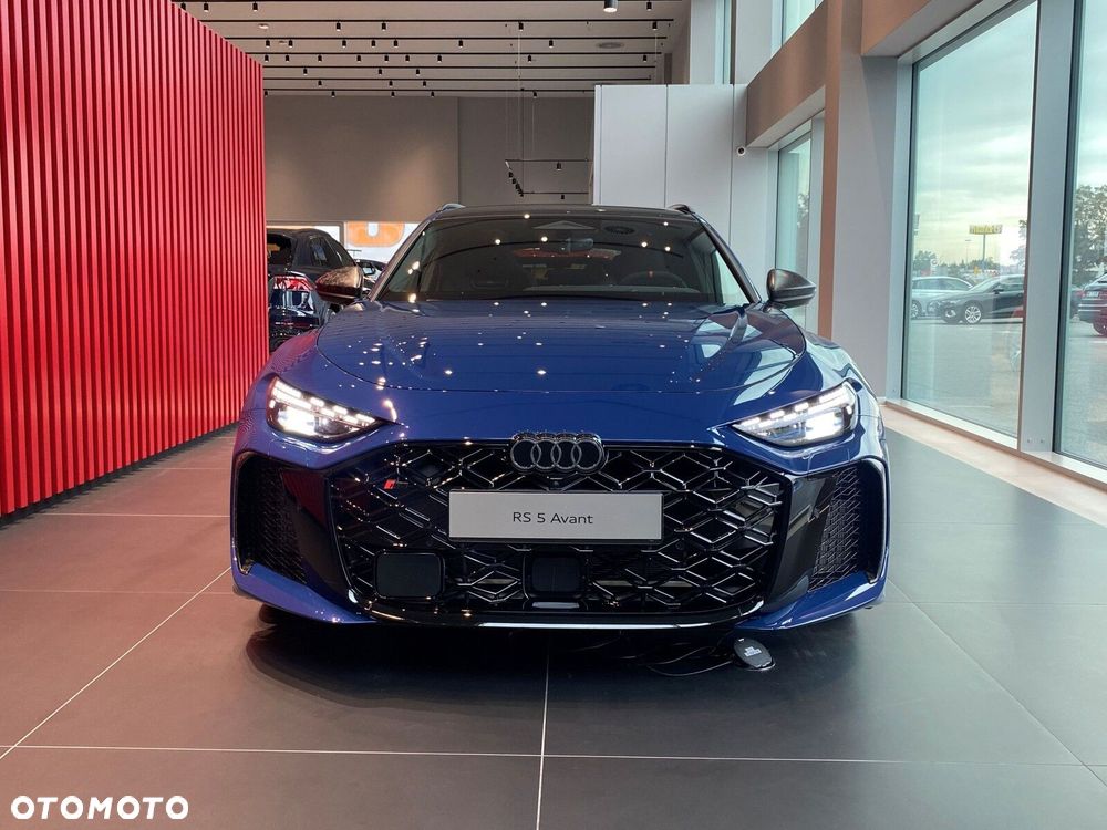 Audi RS5 Avant - 12