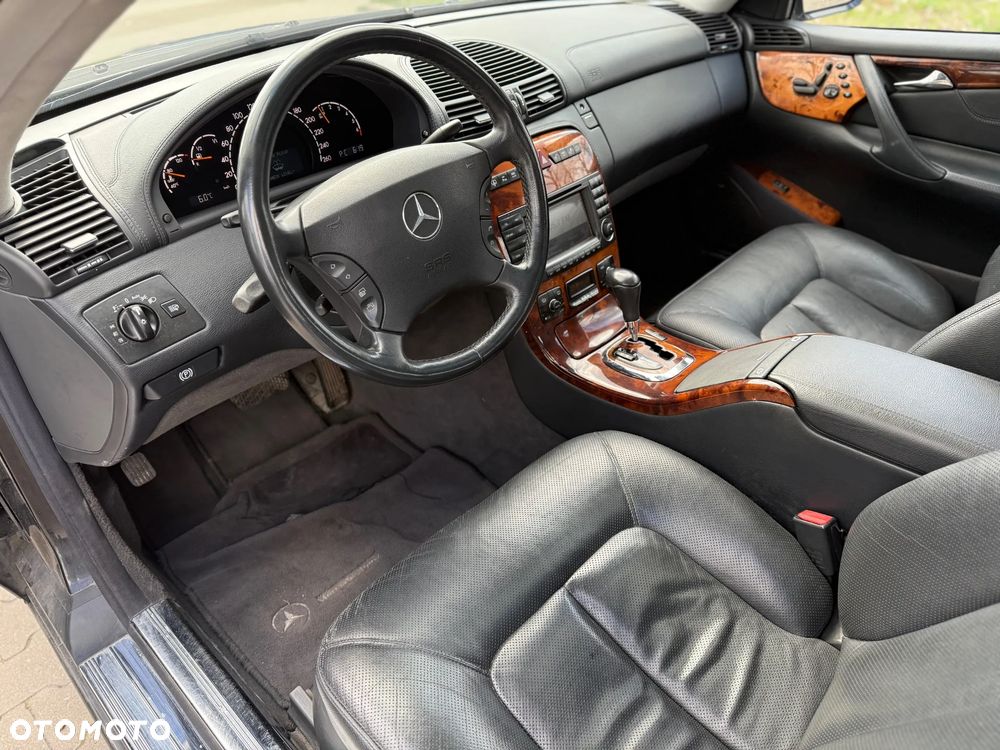 Mercedes-Benz CL 500 - 17