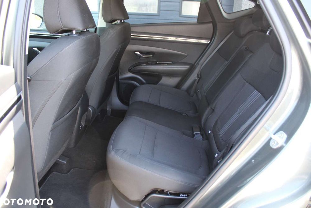Hyundai Tucson 1.6 CRDi 48V-Hybrid 4WD DCT Select - 22