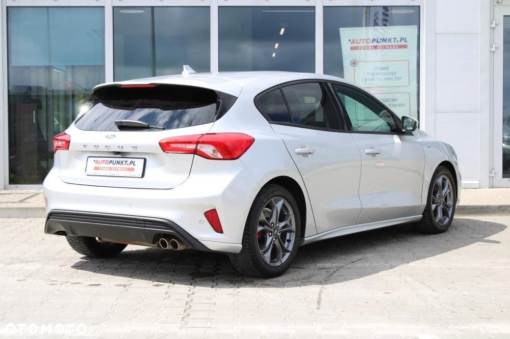 Ford Focus - 4