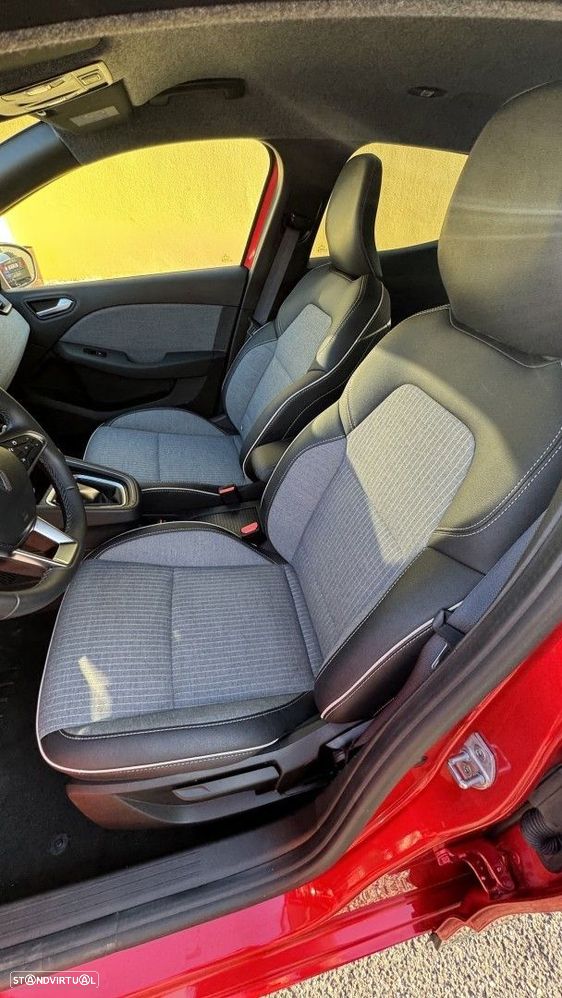 Renault Clio 1.0 TCe Techno Bi-Fuel - 12